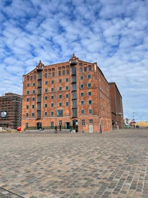 Dock 07 - Modernes 4 Sterne-Ferienapartment Direkt Am Hafen Wißmar Eksteriør bilde